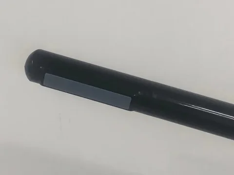 VProbe兽用测孕B超探头杆端局部特写,黑色杆体端部的矩形扫描面