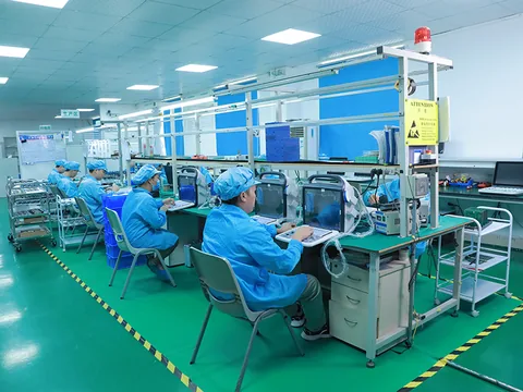 成品与仓储区,检验合格的整机在这里包装待发